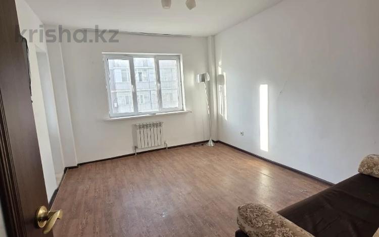 2-бөлмелі пәтер · 53.8 м² · 3/6 қабат, Нұрсая ш/а. 65, бағасы: 21 млн ₸ в Атырау, мкр Нурсая — фото 12