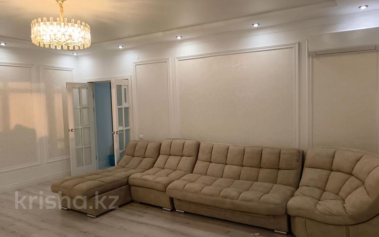2-бөлмелі пәтер · 72.6 м² · 2/9 қабат, мкр. Алтын орда, Ораз Татеулы 5 А, бағасы: 28.7 млн ₸ в Актобе — фото 2