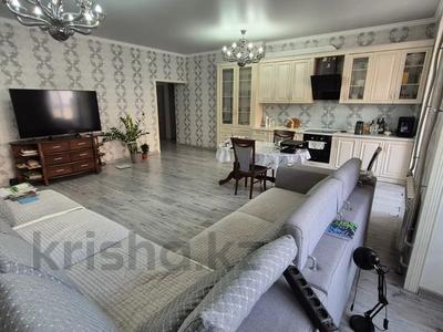 3-комнатная квартира · 112.1 м² · 2/9 этаж, Уранхаева 30 за 68 млн ₸ в Семее