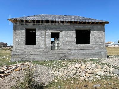 Отдельный дом · 2 комнаты · 60 м² · 10 сот., мкр Бектобе, Нарбай Оразбекұлы 62 — Арка за 12.5 млн 〒 в Таразе