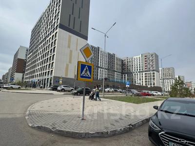 Еркін, кеңселер, дүкендер мен бутиктер, сұлулық салондары, медорталықтар мен дәріханалар, білім орталықтары · 91 м², бағасы: 125.8 млн ₸ в Астане, Нура р-н
