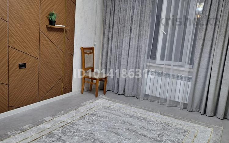 2-комнатная квартира · 58 м² · 1/5 этаж, мкр Айнабулак-4 167 за 39 млн ₸ в Алматы, Жетысуский р-н — фото 2