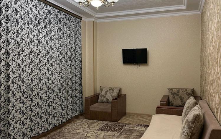 2-комнатная квартира · 68 м² · 5/17 этаж, Кунаева 91 за 220 000 ₸ в Шымкенте, Аль-Фарабийский р-н — фото 2
