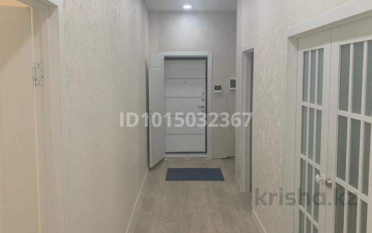 4 комнаты · 120 м² · 2/17 этаж, мкр Юго-Восток, Букетова 3 за 70 000 ₸ в Караганде, Казыбек би р-н — фото 2