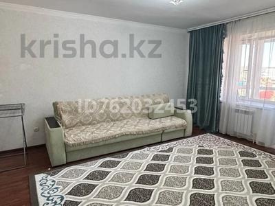 Пәтерлер в Акмолинской обл.: 2-бөлмелі пәтер · 61 м² · 8/9 қабат · ай сайын, Назарбаева — Назарбаева-Ашимова, бағасы: 220 000 〒 2-бөлмелі пәтер · 61 м² · 8/9 қабат · ай сайын, Назарбаева — Назарбаева-Ашимова, бағасы: 220 000 〒 в Кокшетау