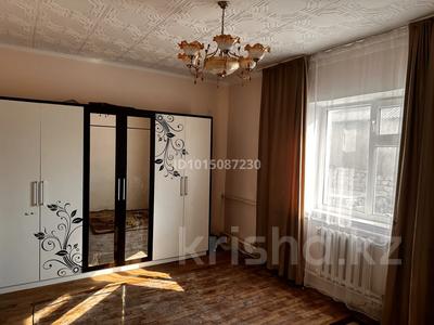 Отдельный дом · 3 комнаты · 110 м² · 6 сот., Тамшалы көктем 71 — 6 соттық за 9 млн ₸ в Атамекене