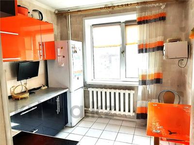 3-комнатная квартира · 64 м² · 6/9 этаж, мкр Юго-Восток, Мкр Юго-Восток, мкр Гульдер 1 за 25.5 млн ₸ в Караганде, Казыбек би р-н