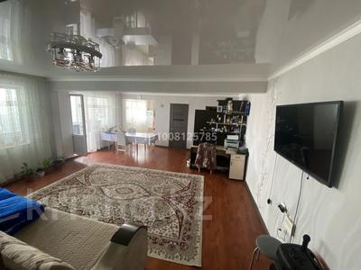 2-комнатная квартира · 65 м² · 4/5 этаж, проспект Ауэзова 112а — По проспекту Ауэзова за ~ 20 млн 〒 в Семее