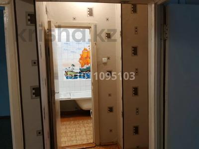 3-бөлмелі пәтер · 64 м² · 4/5 қабат, мкр Верхний Отырар 53, бағасы: 27 млн ₸ в Шымкенте, Туран р-н