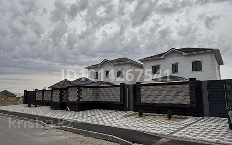 Отдельный дом · 7 комнат · 200 м² · 4 сот., мкр Ынтымак-2 за 72 млн ₸ в Шымкенте, Абайский р-н — фото 2