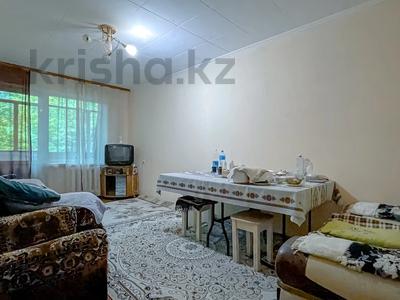 2-комнатная квартира, 43 м², 2/4 этаж, мкр №1 19А за 21.5 млн 〒 в Алматы, Ауэзовский р-н