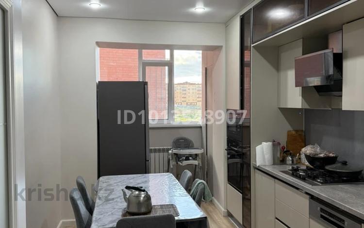 2-бөлмелі пәтер · 60 м² · 4/5 қабат, мкр. Алтын орда 17Г К1, бағасы: 25.5 млн ₸ в Актобе — фото 2