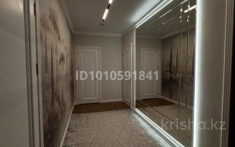 3-комнатная квартира · 105 м² · 15/17 этаж, мкр Нурсат, Байтерекова 190а за 100 млн ₸ в Шымкенте, Каратауский р-н — фото 2