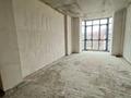2-бөлмелі пәтер · 76 м² · 2/10 қабат, Шарипова 6, бағасы: 30.5 млн ₸ в Атырау, мкр Жилгородок — фото 3