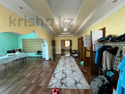 Отдельный дом · 4 комнаты · 170 м² · 9 сот., Тауелсыздык 7 — На границе иргели за 55 млн ₸ в Коксай (пути Ильича)