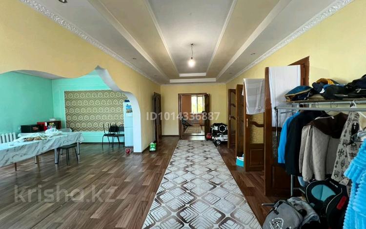 Отдельный дом · 4 комнаты · 170 м² · 9 сот., Тауелсыздык 7 — На границе иргели за 55 млн ₸ в Коксай (пути Ильича) — фото 2