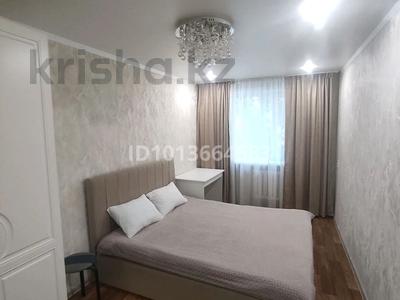 2-комнатная квартира · 50 м² · 2/5 этаж, 6й микрорайон, Ермекова 60 — В двух шагах от ЖД за 12 000 ₸ в Караганде, Казыбек би р-н
