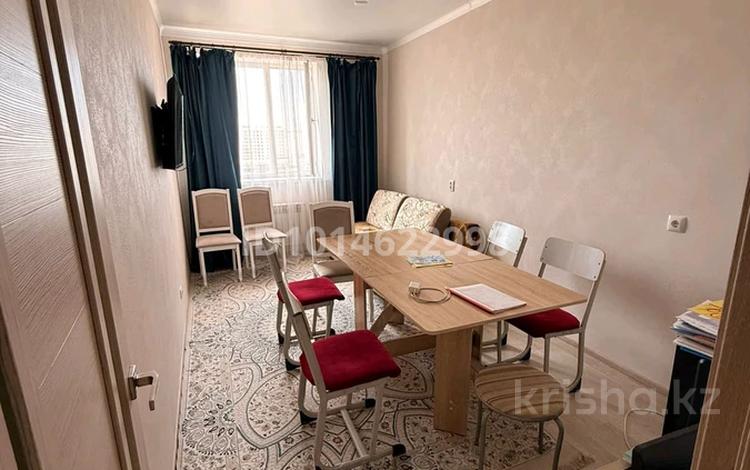 2-бөлмелі пәтер · 46 м² · 8/9 қабат, Жумекена Нажимеденова 19, бағасы: 32 млн ₸ в Астане, Алматы р-н — фото 2