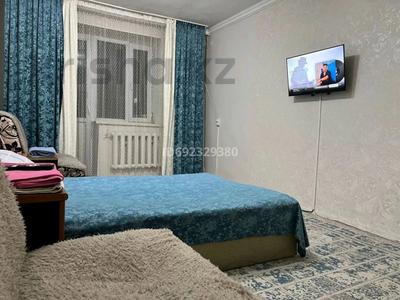 1-комнатная квартира · 43 м² · 8/16 этаж, мкр Юго-Восток — Трилестник за 8 000 ₸ в Караганде, Казыбек би р-н