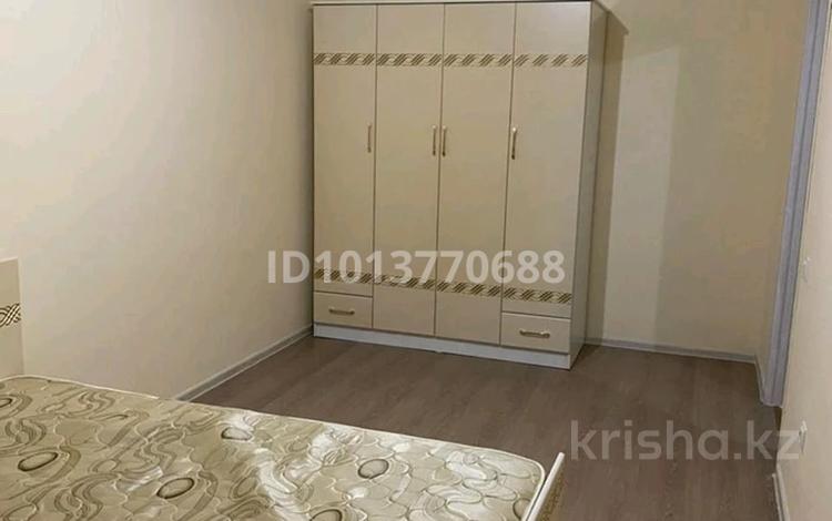 2-комнатная квартира · 57 м², Бектурова 17 за 260 000 ₸ в Астане, Нура р-н — фото 2