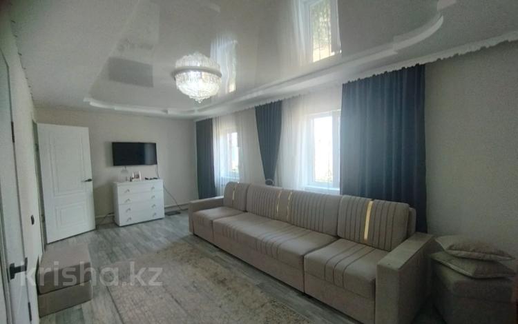 Отдельный дом · 3 комнаты · 63.6 м² · 7.5 сот., Мерей за 24.5 млн ₸ в Усть-Каменогорске, Ахмирово — фото 11