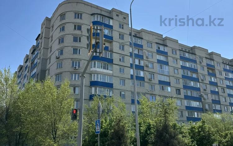 2-комнатная квартира · 64 м² · 6/9 этаж, Мкр. Кунаева 58 за 23.5 млн ₸ в Уральске — фото 2
