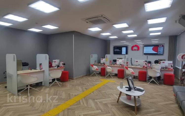 Свободное назначение, офисы, магазины и бутики, медцентры и аптеки · 165 м² за 700 000 〒 в Талдыкоргане — фото 2