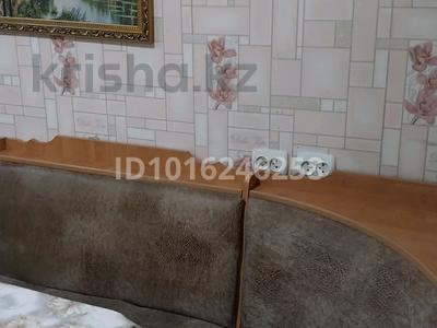 2-комнатная квартира · 58 м² · 2/5 этаж, Водник 2 за 200 000 ₸ в Боралдае (Бурундай), мкр Водник-2