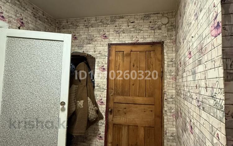 3-комнатная квартира · 62 м² · 1/2 этаж, Связист 8 3 за 10 млн ₸ в Семее — фото 2