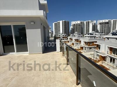 1-комнатная квартира · 55 м² · 3/3 этаж, Royal San Elite Residence 9-12 — Aquamarine за 75 млн 〒 в Искеле