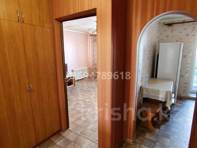 1-комнатная квартира · 36 м² · 3/6 этаж, мкр Юго-Восток, Мкр Юго-Восток, 29. м-он, ул. Муканова за 13.4 млн ₸ в Караганде, Казыбек би р-н