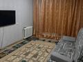 1-комнатная квартира, 36 м², 2/9 этаж помесячно, Назарбаева 89 за 105 000 〒 в Павлодаре — фото 2