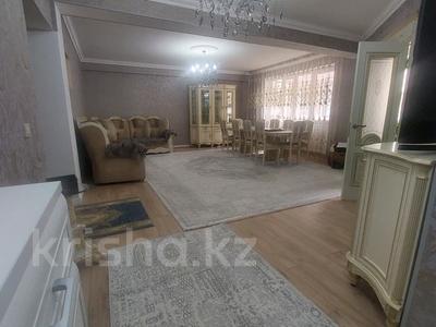 3-бөлмелі пәтер · 118 м² · 1/5 қабат, мкр Думан-2 22, бағасы: 66.5 млн ₸ в Алматы, Медеуский р-н