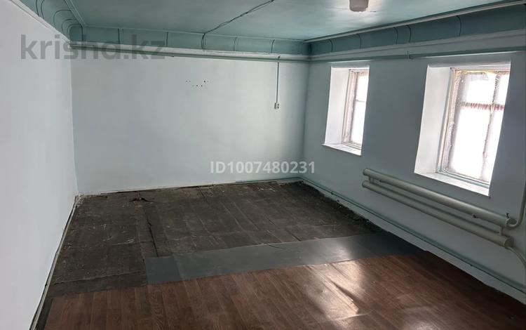 Отдельный дом · 2 комнаты · 30 м², Ат Тарази 9 за 45 000 〒 — фото 2