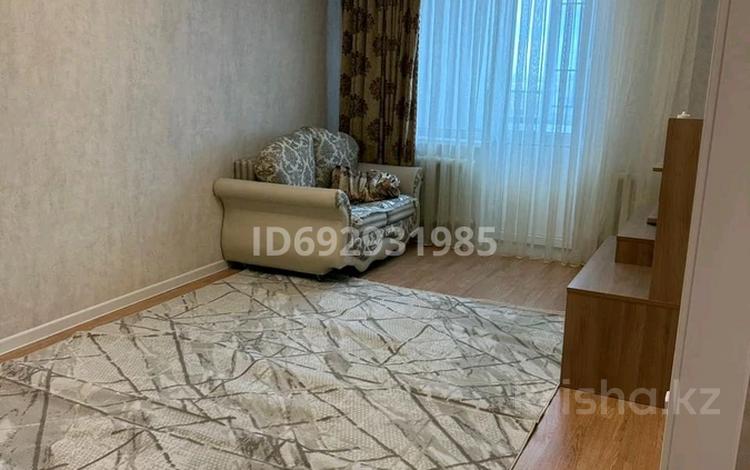 1-комнатная квартира · 45 м² · 13/18 этаж, Коргалжын тасжолы — Айтматова за 220 000 ₸ в Астане, Нура р-н — фото 9
