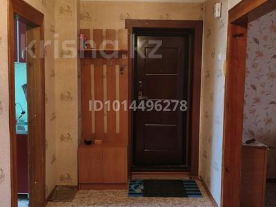 3-бөлмелі пәтер · 72 м² · 3/4 қабат, Железнодорожная 6 — Возле полиции, бағасы: 18.3 млн ₸ в Аксу