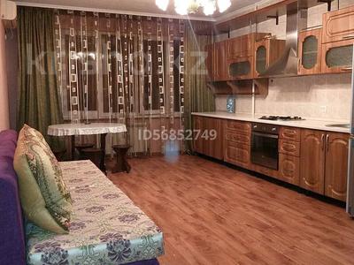 3-бөлмелі пәтер, 88 м², 4/9 қабат ай сайын, Мкр. Аксай1а 24, бағасы: 235 000 〒 в Алматы, Ауэзовский р-н