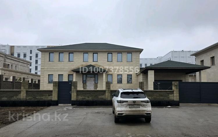 Отдельный дом · 10 комнат · 830 м² · 15 сот., улица Узакбая Караманова 4 — улица Узакбая Караманова, 4, Z19Y2A9, Астана, Сарайшык район, 2 этажа за 450 млн 〒 в Сарайшык р-н — фото 19