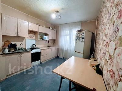 3-бөлмелі пәтер · 64 м² · 2/5 қабат, В. Интернационалистов 16, бағасы: 28 млн ₸ в Костанае