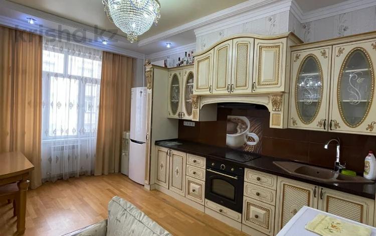 2-комнатная квартира · 72.4 м² · 6/11 этаж, 16-й мкр 55 за 21.5 млн 〒 в Актау — фото 13