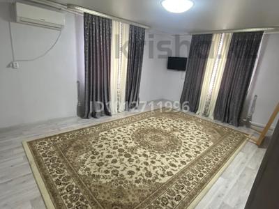 3-бөлмелі пәтер · 55 м² · 2/2 қабат, Сатпаев 64 — Ост Музыкальный школа 3, бағасы: 8 млн ₸ в Актобе, жилой массив Жилянка