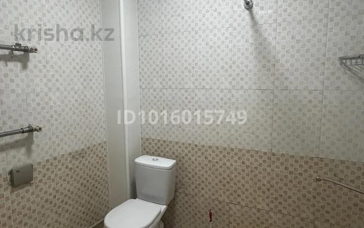 1-комнатная квартира · 38 м² · 2/3 этаж, Улица Утегенова 18/8 за 130 000 ₸ в Шымкенте, Абайский р-н — фото 2