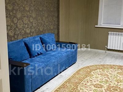2-комнатная квартира · 65 м² · 2/5 этаж, Шарипова 30а — Сзади торгового дома Шалкыма за 28 млн 〒 в Атырау, мкр Жилгородок