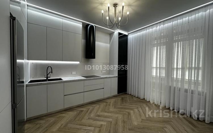 2-комнатная квартира · 60 м² · 11/14 этаж, Кайым Мухамедханова 6Б за 61 млн ₸ в Астане, Нура р-н — фото 48