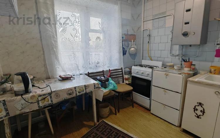 2-комнатная квартира · 43 м² · 3/5 этаж, Старый город, Некрасова 79 за 8.8 млн ₸ в Актобе — фото 6