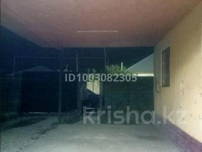 Отдельный дом · 2 комнаты · 60 м² · 8 сот., Массив Арай, улица Дуйсена Баянова 48 — Находится возле государственного садика за 30 млн 〒 в Таразе