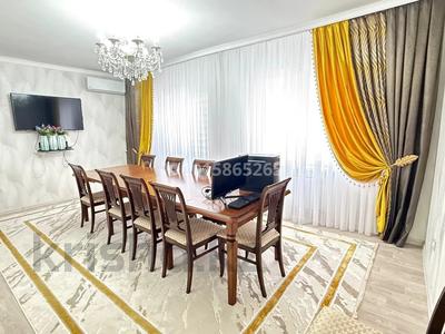 3-бөлмелі пәтер · 104 м² · 6/9 қабат, 33-ш/а. 19, бағасы: 29 млн ₸ в Актау, 33-й мкр