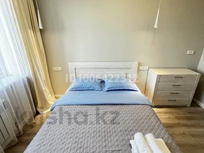 2-бөлмелі пәтер · 60 м² · 12/13 қабат, Кабанбай батыра 252, бағасы: 25 000 ₸ в Алматы, Алмалинский р-н