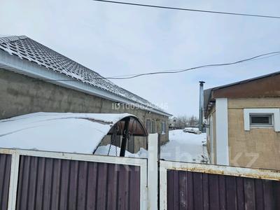 Отдельный дом · 4 комнаты · 180 м² · 11 сот., Хобда 4 — Переулок Муканова за 35 млн ₸ в Актюбинской обл.