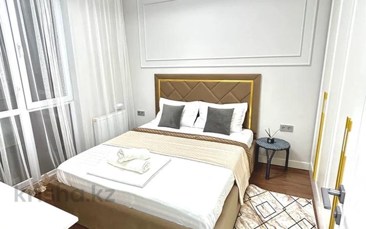 2-комнатная квартира · 70 м² · 7/16 этаж, Гагарина 233 за 26 000 〒 в Алматы, Бостандыкский р-н — фото 2